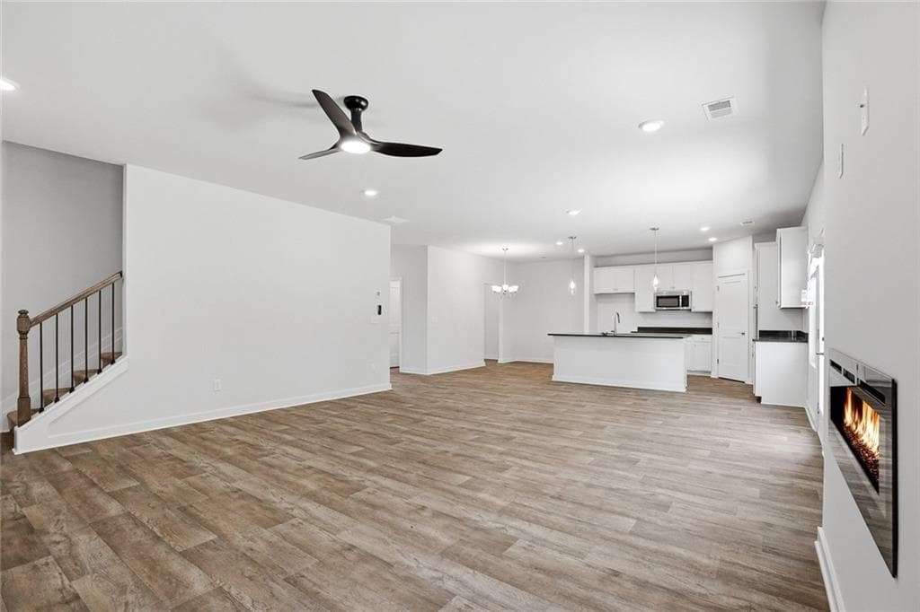 4 bedroom, 3 bathroom, 2,700 sq ft single family residence under contract at 344 Jarrett Streets, Fairburn, GA 30213 — photo 10