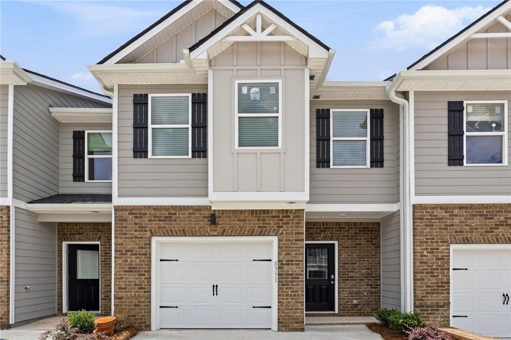 8353 Columbia Court, Palmetto, GA 30268 — most recent listing photo