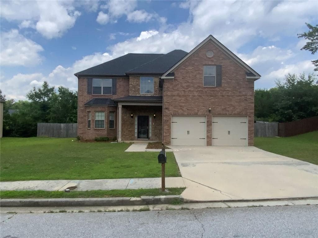 4 bedroom, 3 bathroom, 2,868 sq ft single family residence under contract at 159 Saintvry Way, Atlanta, GA 30349