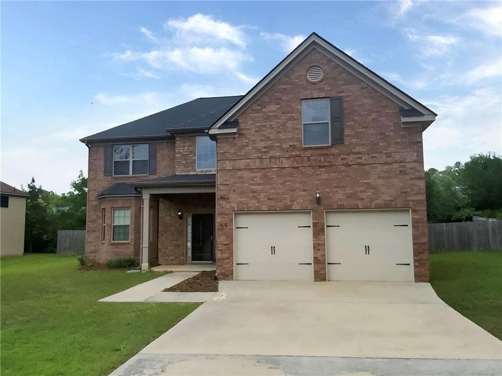 4 bedroom, 3 bathroom, 2,868 sq ft single family residence under contract at 159 Saintvry Way, Atlanta, GA 30349 — photo 3