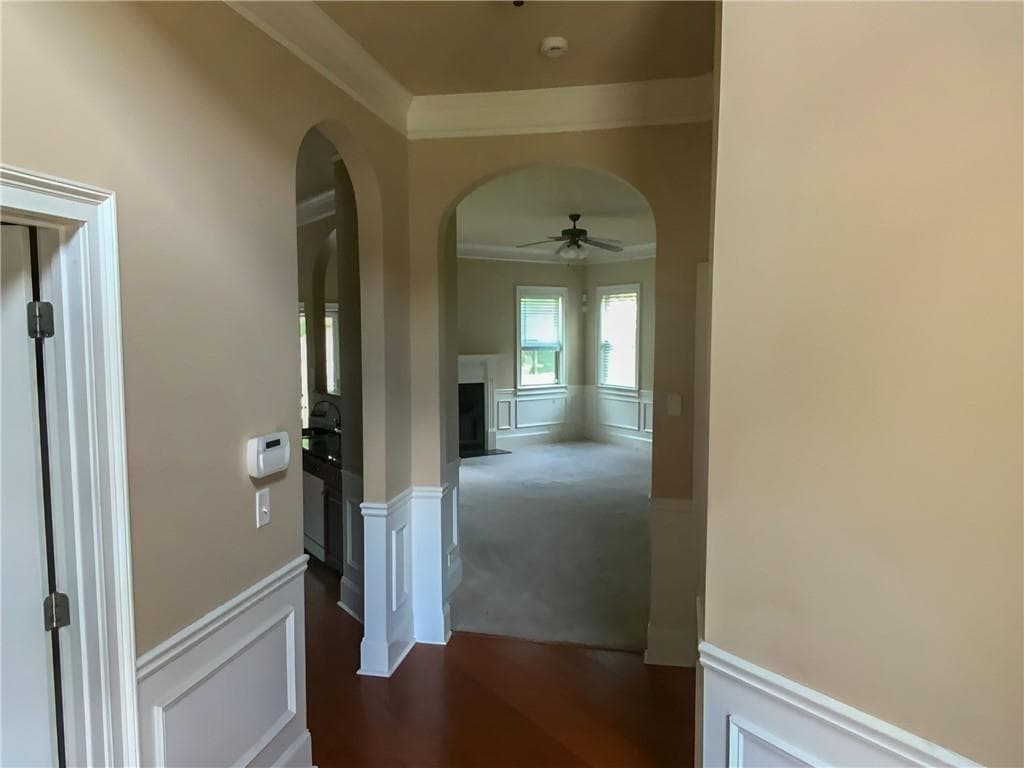 4 bedroom, 3 bathroom, 2,868 sq ft single family residence under contract at 159 Saintvry Way, Atlanta, GA 30349 — photo 4