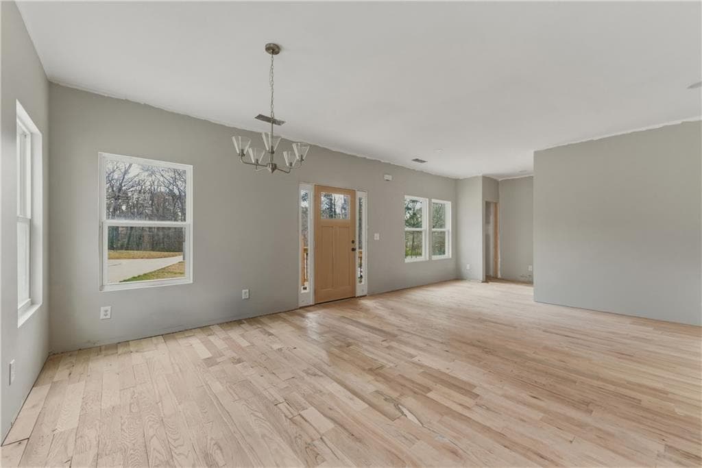 4 bedroom, 4 bathroom, 4,785 sq ft single family residence under contract at 2515 Hogan Road, East Point, GA 30344 — photo 6