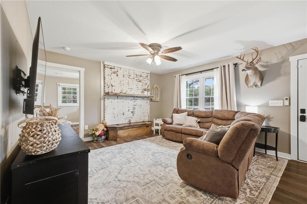 3 bedroom, 2 bathroom, 1,274 sq ft single family residence for sale at 530 Old Cedartown Road, Rockmart, GA 30153 — photo 3