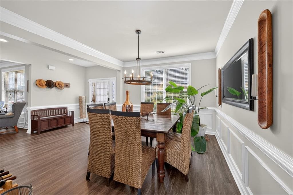 5 bedroom, 3 bathroom, 3,084 sq ft single family residence for sale at 6630 Grand Magnolia Drive, Sugar Hill, GA 30518 — photo 9