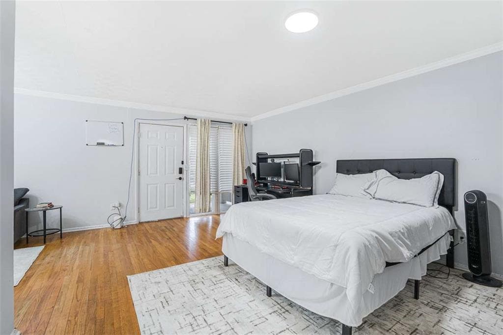 1 bedroom, 1 bathroom, 540 sq ft condominium for sale at 1150 Collier Road 25D, Atlanta, GA 30318 — photo 3