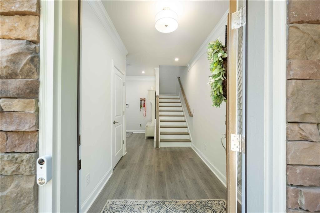 4 bedroom, 4 bathroom, 2,178 sq ft townhouse for rent at 5921 Terrace Bend Way, Peachtree Corners, GA 30092 for $3,500 a month — photo 4
