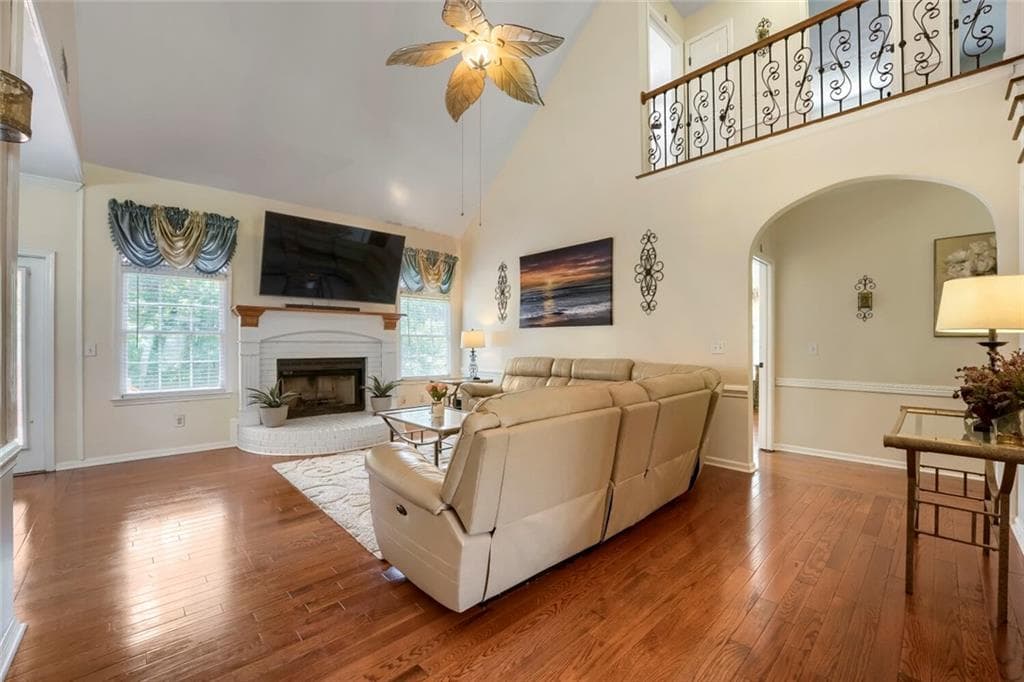 4 bedroom, 3 bathroom, 2,343 sq ft single family residence for sale at 10 Jessamine Trail, Lawrenceville, GA 30046 — photo 3