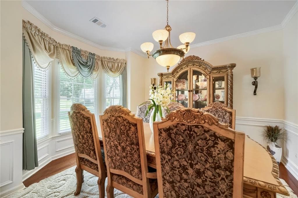 4 bedroom, 3 bathroom, 2,343 sq ft single family residence for sale at 10 Jessamine Trail, Lawrenceville, GA 30046 — photo 5