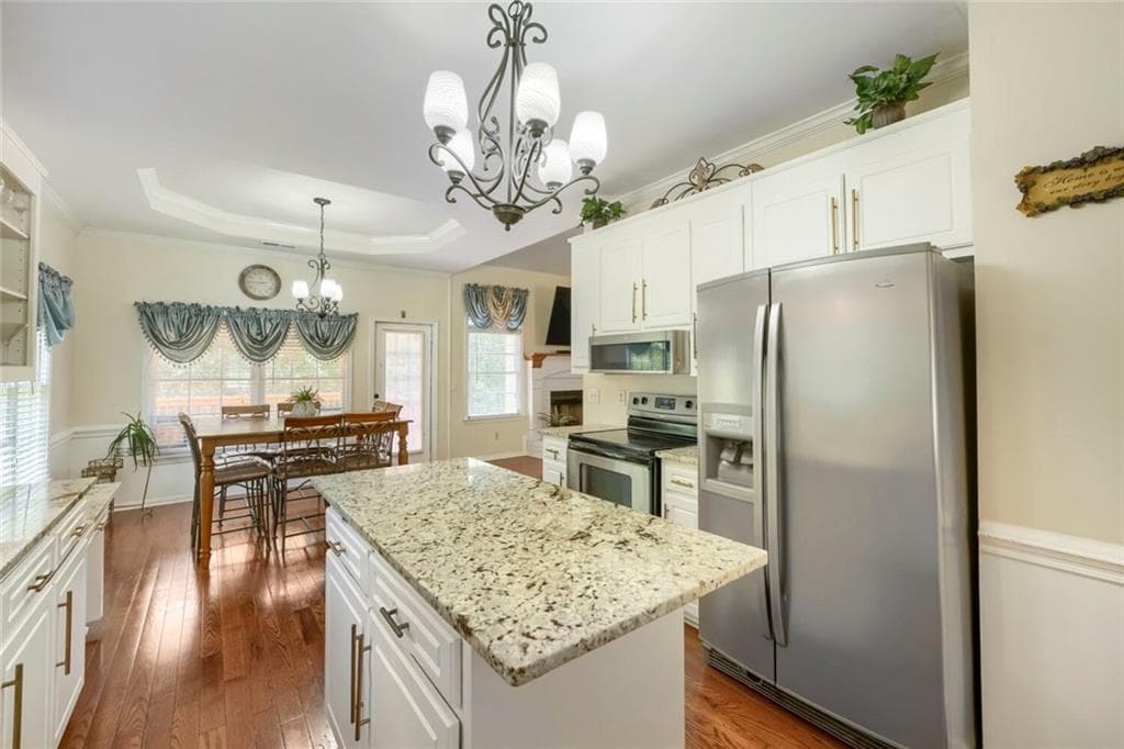 4 bedroom, 3 bathroom, 2,343 sq ft single family residence for sale at 10 Jessamine Trail, Lawrenceville, GA 30046 — photo 7