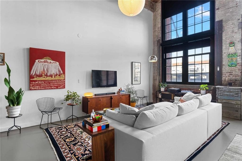 2 bedroom, 2 bathroom, 1,857 sq ft condominium under contract at 170 Boulevard E111, Atlanta, GA 30312 — photo 7