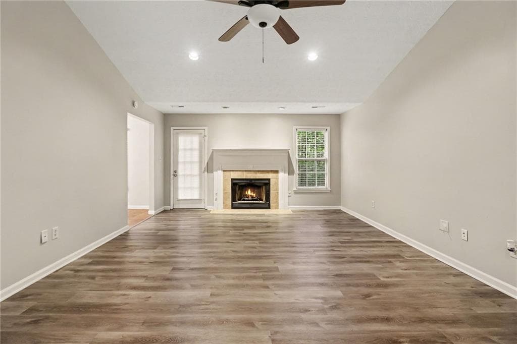 3 bedroom, 2 bathroom, 1,412 sq ft single family residence for sale at 160 Vineyards Drive, Newnan, GA 30265 — photo 5