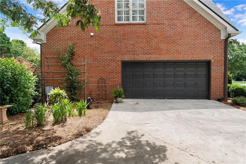 4 bedroom, 4 bathroom, 2,503 sq ft single family residence for sale at 8 Limerick Court, Cartersville, GA 30120 — photo 4