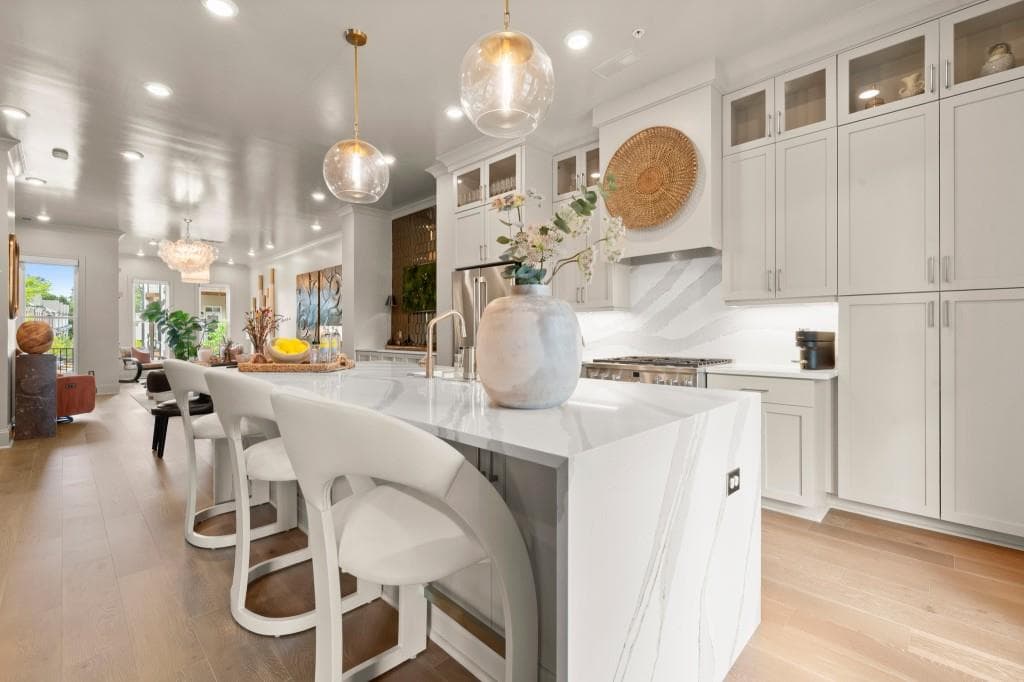 3 bedroom, 4 bathroom, 2,105 sq ft townhouse for sale at 520 Fisher Drive, Alpharetta, GA 30009 — photo 1 of 89
