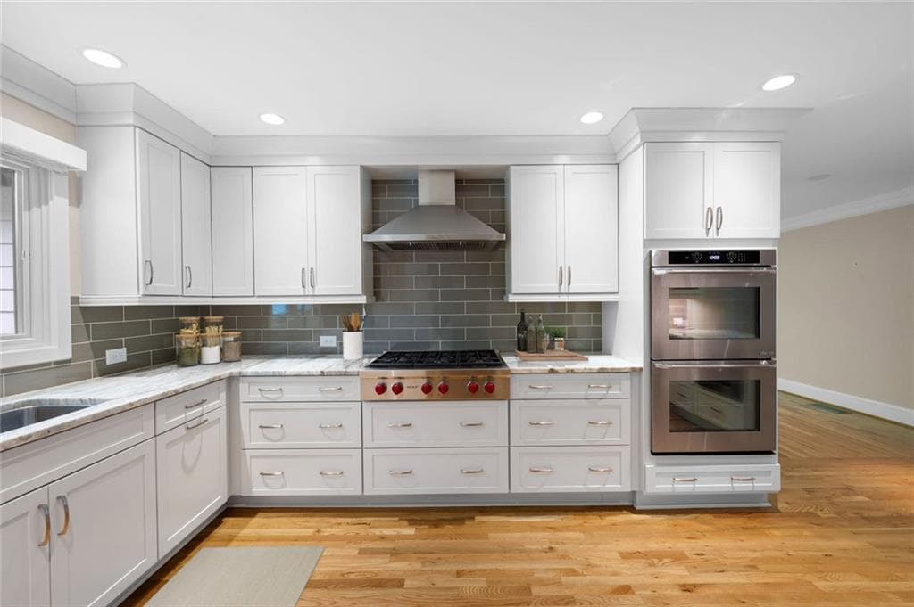 5 bedroom, 4 bathroom, 4,378 sq ft single family residence for sale at 465 Willowbrook Drive, Smyrna, GA 30082 — photo 5