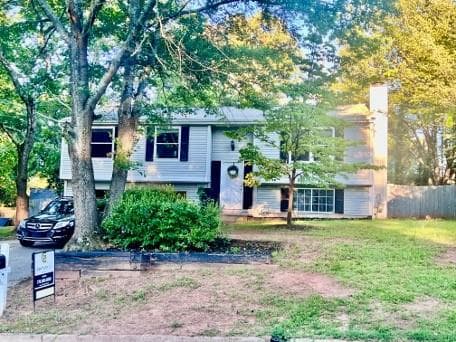 3 bedroom, 3 bathroom, 1,094 sq ft single family residence for rent at 10415 Plantation Bridge Drive, Alpharetta, GA 30022 for $2,400 a month — photo 1 of 31