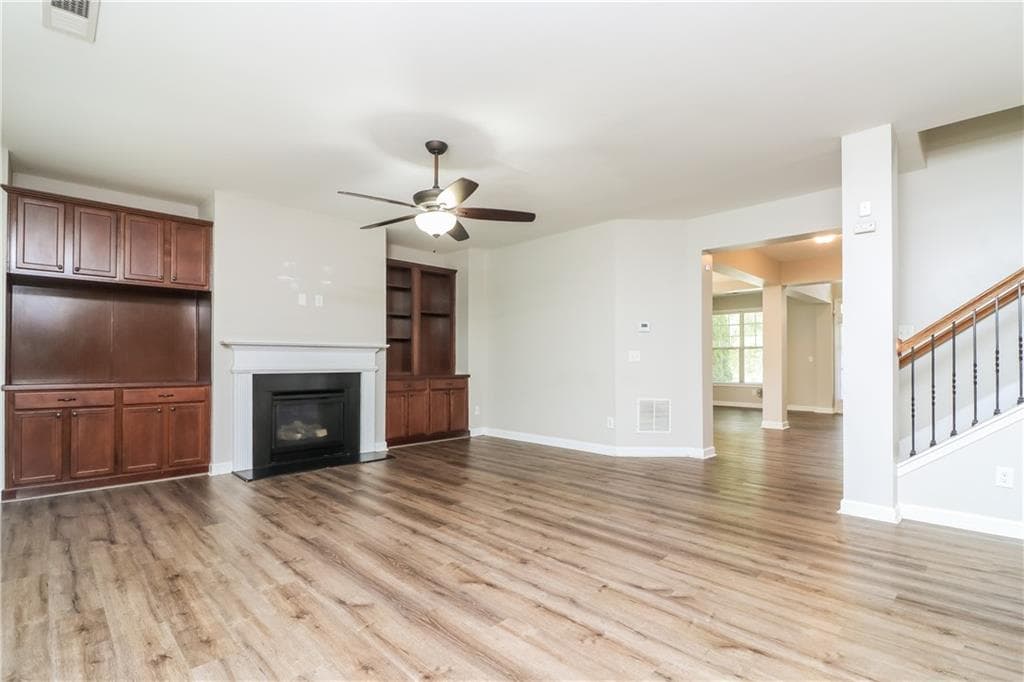 4 bedroom, 4 bathroom, 3,349 sq ft single family residence under contract at 4884 Sydney Lane, Marietta, GA 30066 — photo 7