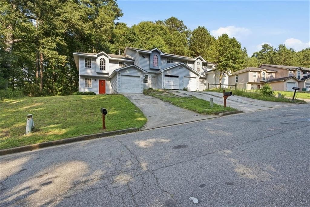 3 bedroom, 3 bathroom, 1,364 sq ft townhouse under contract at 3722 Soapstone Road, Decatur, GA 30034 — photo 2
