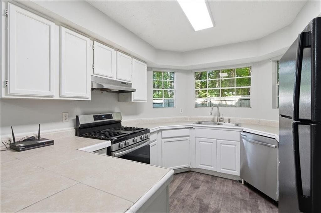 3 bedroom, 3 bathroom, 1,364 sq ft townhouse under contract at 3722 Soapstone Road, Decatur, GA 30034 — photo 7