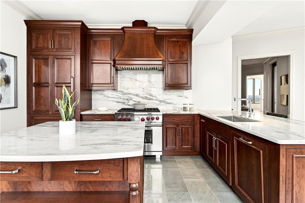 2 bedroom, 3 bathroom condominium for rent at 3376 Peachtree Road 41A, Atlanta, GA 30326 for $15,000 a month — photo 7
