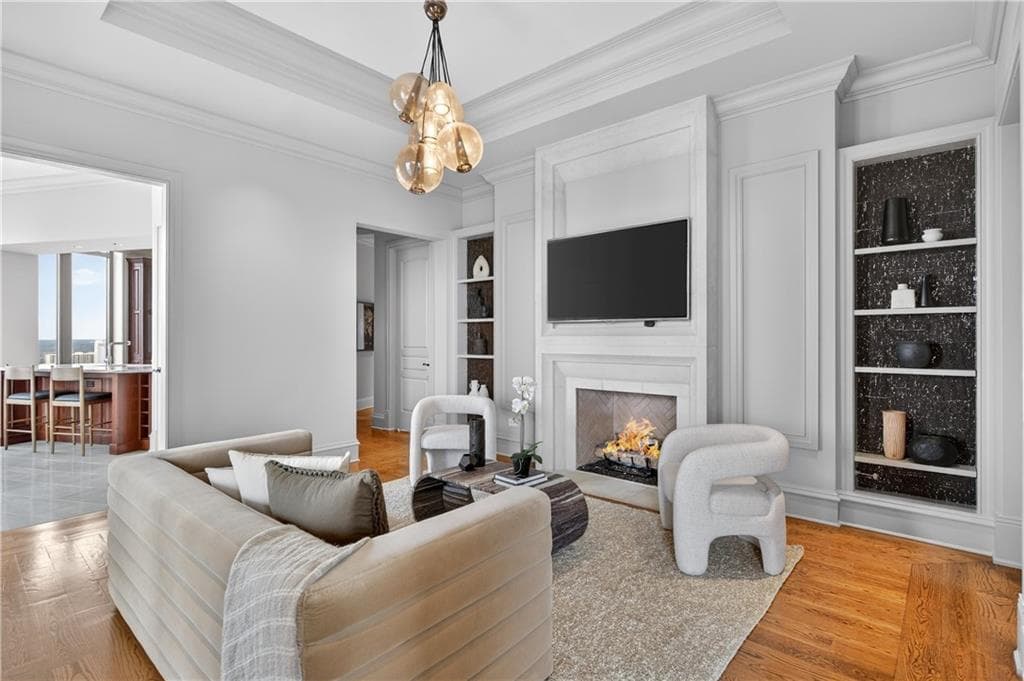 2 bedroom, 3 bathroom condominium for rent at 3376 Peachtree Road 41A, Atlanta, GA 30326 for $15,000 a month — photo 9