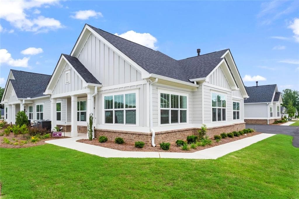 3 bedroom, 3 bathroom, 2,308 sq ft condominium for sale at 1703 Bonica Crossing, Cumming, GA 30040
