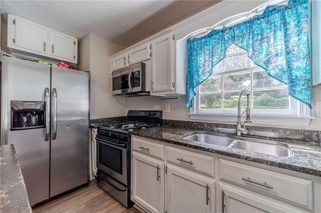 3 bedroom, 3 bathroom, 1,460 sq ft single family residence under contract at 484 Daisy Trail, Lawrenceville, GA 30046 — photo 7