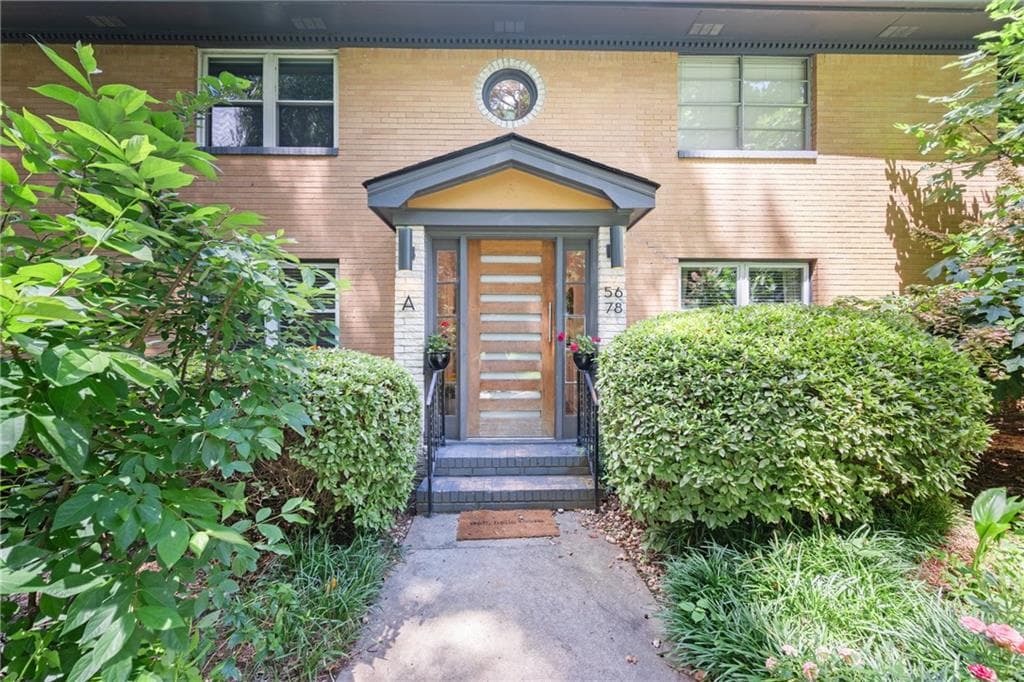 2 bedroom, 2 bathroom, 1,014 sq ft condominium sold at 1010 Scott Boulevard A5, Decatur, GA 30030