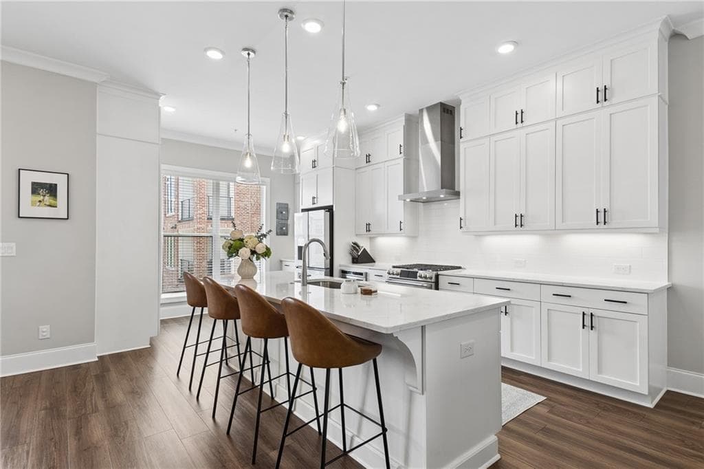 4 bedroom, 4 bathroom, 2,388 sq ft townhouse under contract at 445 Burton Drive, Alpharetta, GA 30009 — photo 3