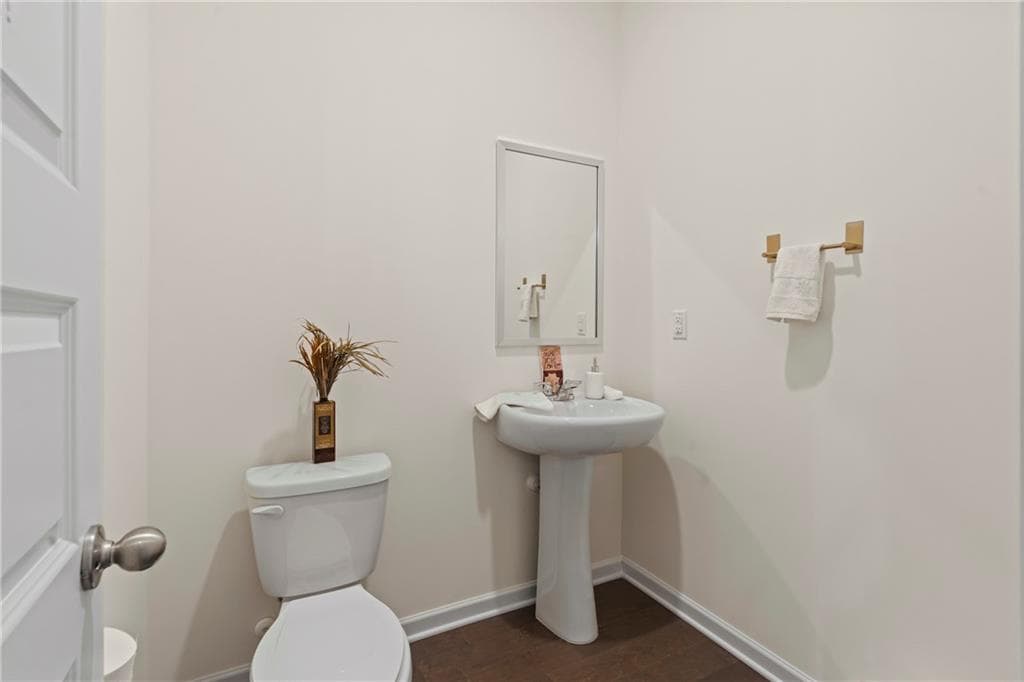 5 bedroom, 5 bathroom, 3,522 sq ft single family residence for sale at 73 Eagles Perch Road, Loganville, GA 30052 — photo 7