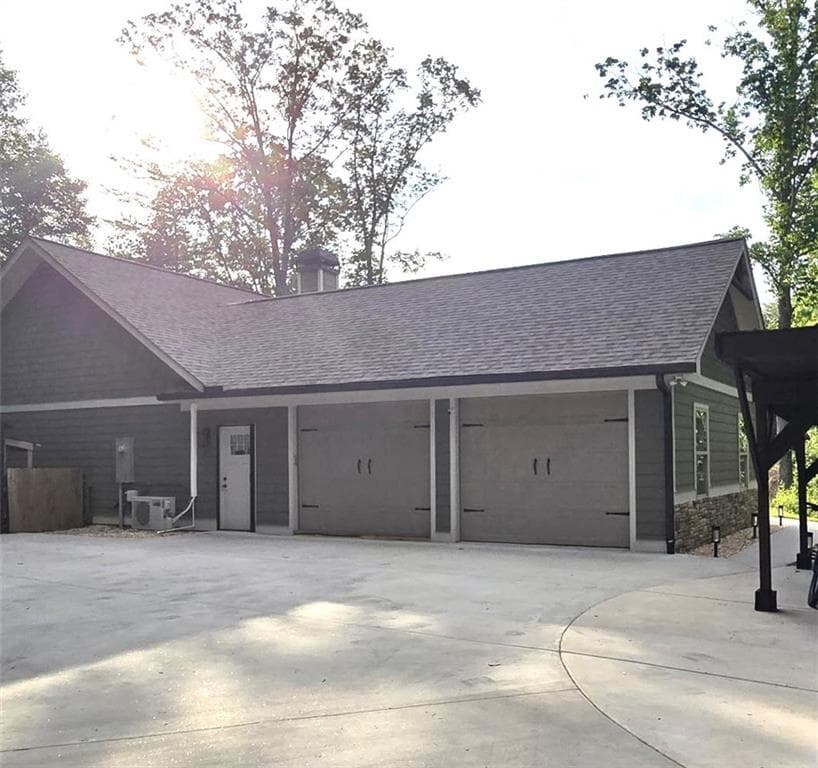 3 bedroom, 2 bathroom, 1,772 sq ft single family residence for sale at 22 Logsplitter Pass, Dahlonega, GA 30533 — photo 4