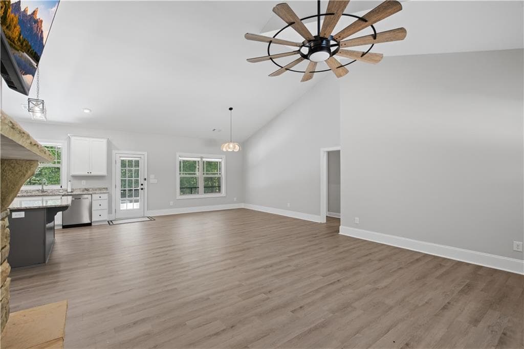 3 bedroom, 2 bathroom, 1,772 sq ft single family residence for sale at 22 Logsplitter Pass, Dahlonega, GA 30533 — photo 10