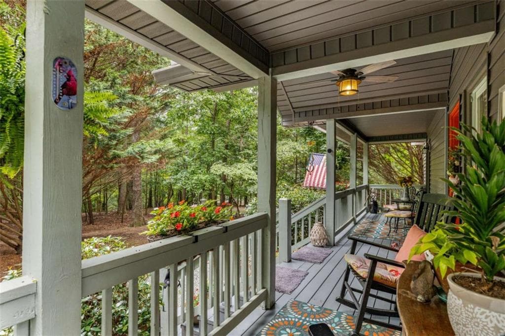 3 bedroom, 3 bathroom, 2,736 sq ft single family residence for sale at 1273 Villa Drive, Ellijay, GA 30540 — photo 5
