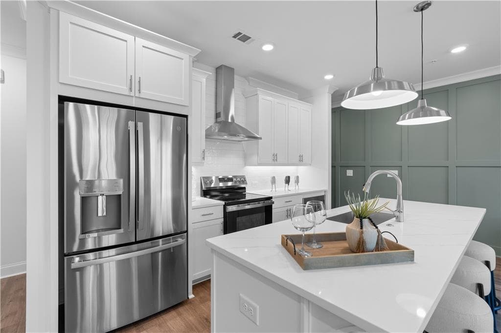 2 bedroom, 3 bathroom, 1,373 sq ft townhouse for sale at 522 Alice Way D11, Cumming, GA 30040