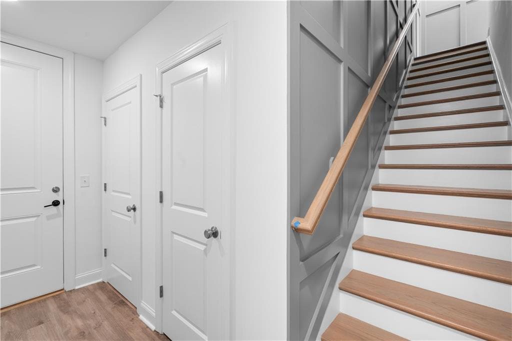 2 bedroom, 3 bathroom, 1,373 sq ft townhouse for sale at 522 Alice Way D11, Cumming, GA 30040 — photo 7