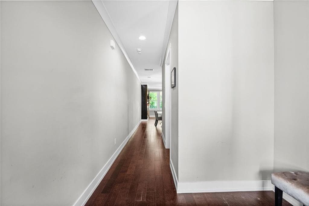 3 bedroom, 4 bathroom, 2,606 sq ft townhouse for sale at 138 Bellehaven Drive, Woodstock, GA 30188 — photo 3