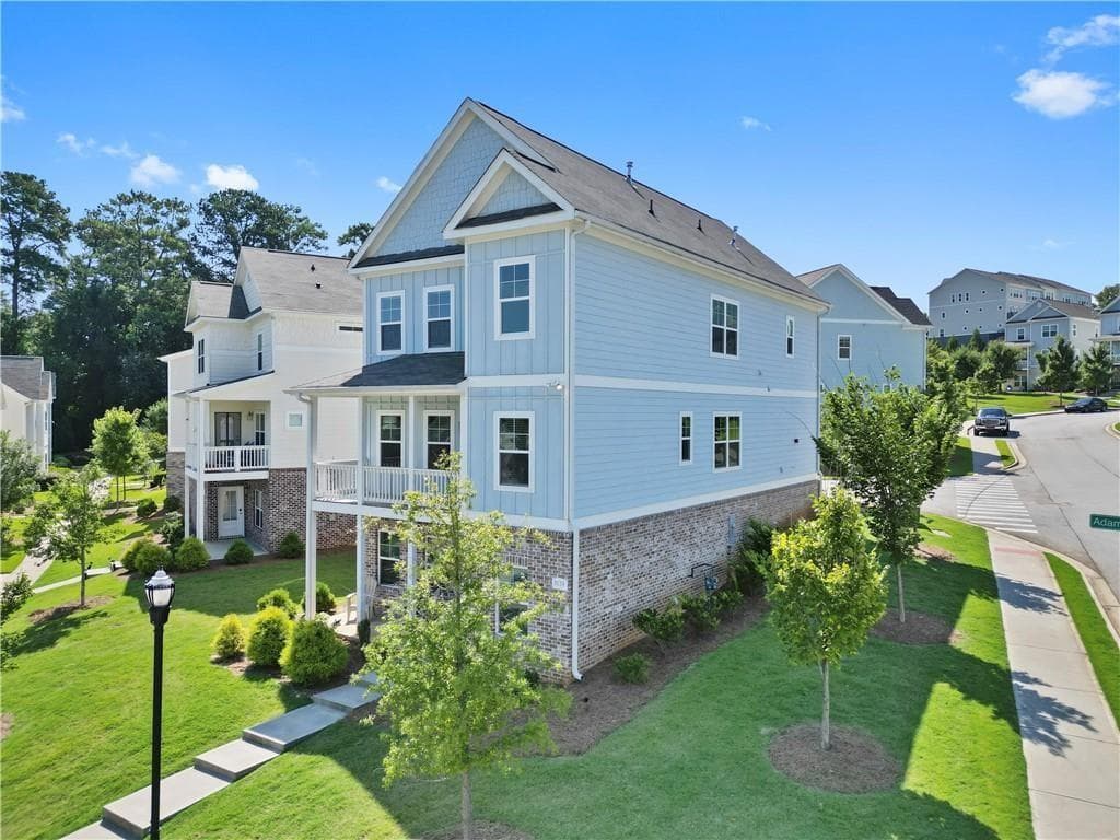 4 bedroom, 4 bathroom, 2,877 sq ft single family residence for sale at 1030 Shy Lane, Marietta, GA 30060 — photo 3