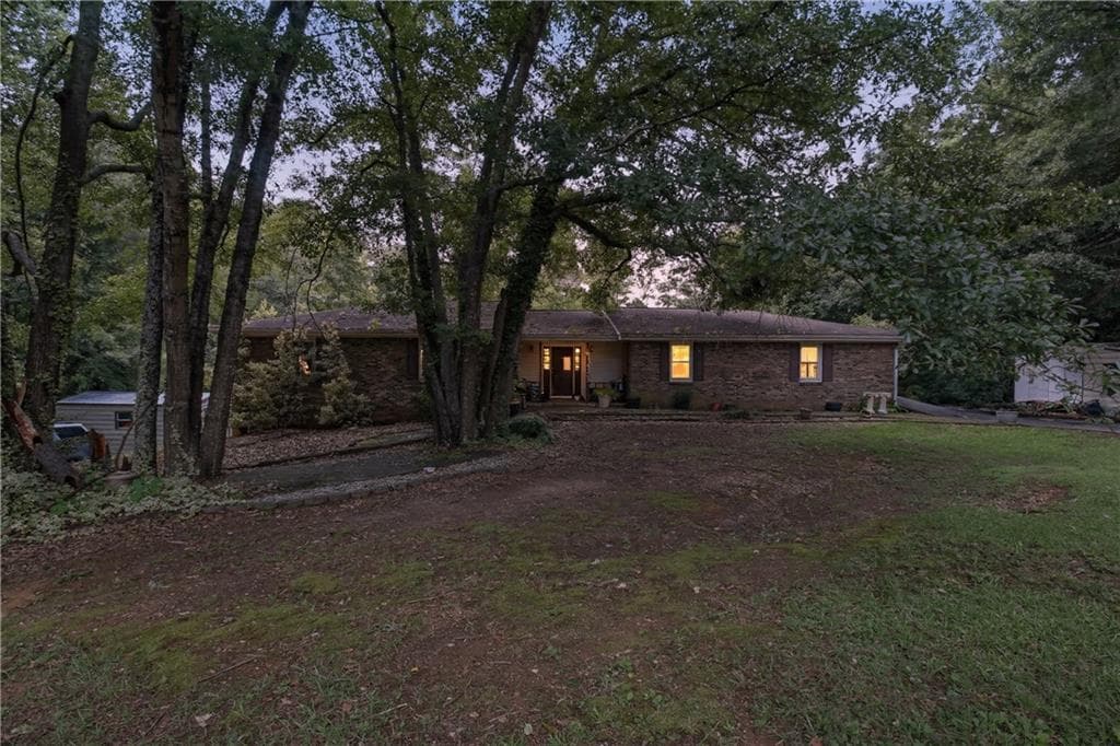 4 bedroom, 4 bathroom, 1,738 sq ft single family residence under contract at 11O HEARTHSTONE Drive, Stockbridge, GA 30281 — photo 3