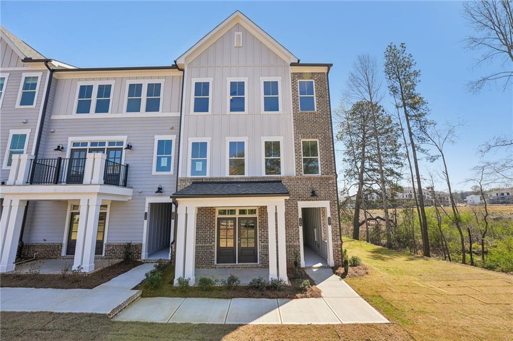 2 bedroom, 3 bathroom, 1,373 sq ft townhouse for sale at 502 Alice Way D21, Cumming, GA 30040