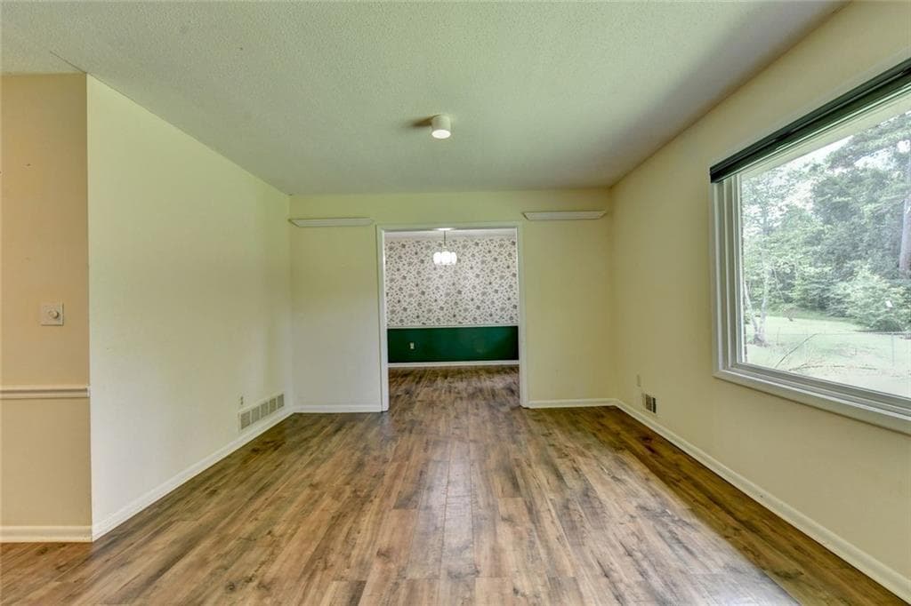4 bedroom, 3 bathroom, 2,843 sq ft single family residence under contract at 1577 Harbour Oaks Road, Tucker, GA 30084 — photo 7