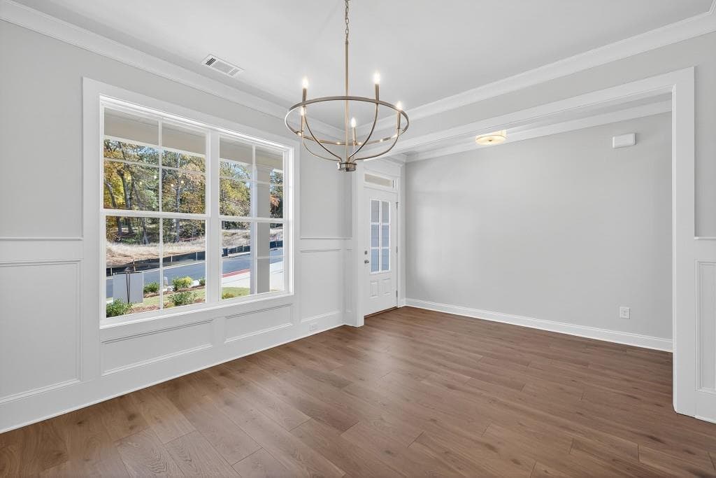 4 bedroom, 3 bathroom, 2,633 sq ft single family residence for sale at 5662 Evelyn Lane, Flowery Branch, GA 30542 — photo 6
