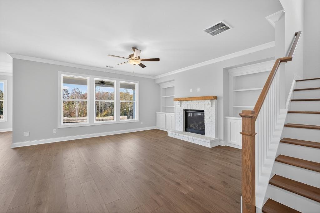 4 bedroom, 3 bathroom, 2,633 sq ft single family residence for sale at 5662 Evelyn Lane, Flowery Branch, GA 30542 — photo 7
