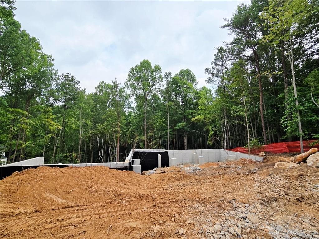 4 bedroom, 5 bathroom, 4,864 sq ft single family residence for sale at 280 Winterberry Way, Roswell, GA 30075 — photo 4