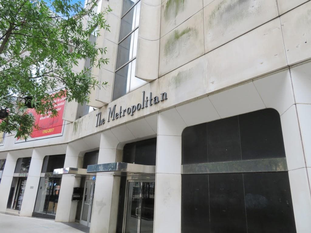 2 bedroom, 1 bathroom, 1,198 sq ft condominium for sale at 20 Marietta Street 4B, Atlanta, GA 30303 — photo 2