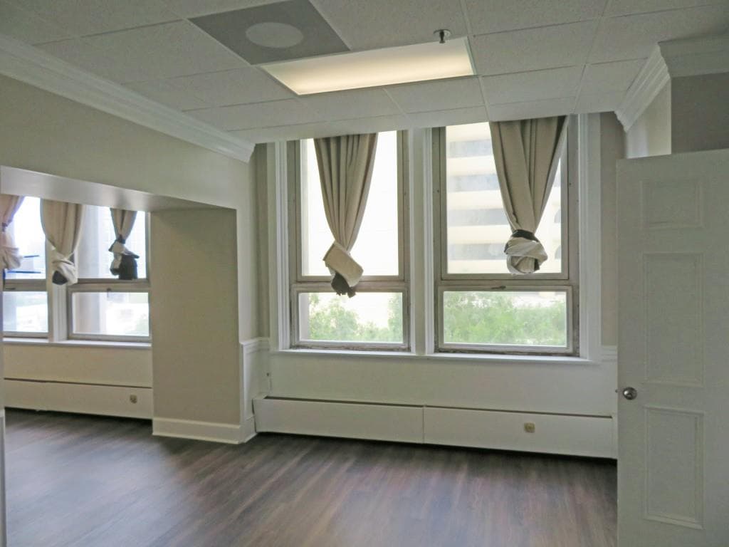 2 bedroom, 1 bathroom, 1,198 sq ft condominium for sale at 20 Marietta Street 4B, Atlanta, GA 30303 — photo 5