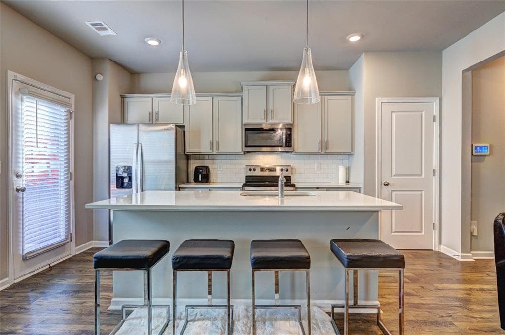 3 bedroom, 3 bathroom, 1,809 sq ft townhouse for sale at 1123 Elyse Lane, Mableton, GA 30126 — photo 4