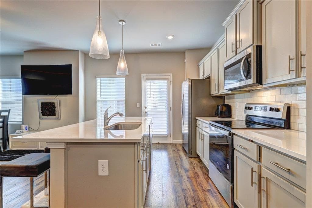 3 bedroom, 3 bathroom, 1,809 sq ft townhouse for sale at 1123 Elyse Lane, Mableton, GA 30126 — photo 5