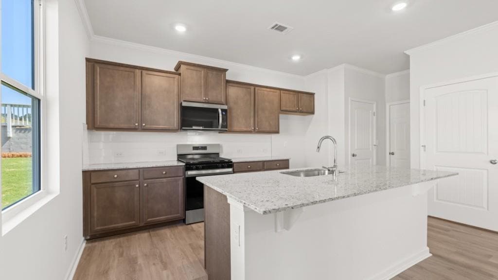 4 bedroom, 3 bathroom, 2,176 sq ft single family residence under contract at 68 Cyrilla Walk, Dallas, GA 30132 — photo 6