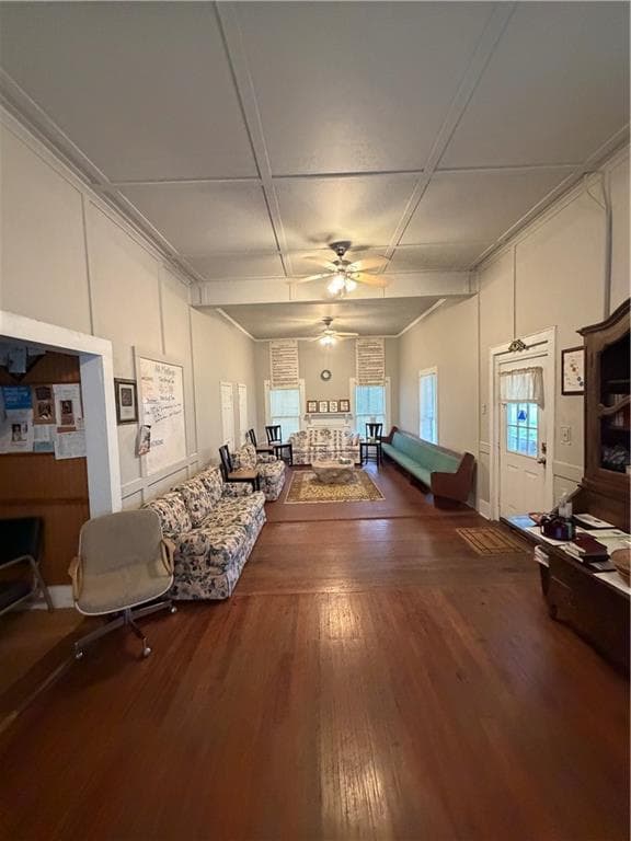 1 bedroom, 1 bathroom, 2,023 sq ft single family residence for sale at 300 E Elm Street, Rockmart, GA 30153 — photo 6