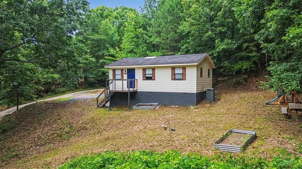 3 bedroom, 1 bathroom, 640 sq ft single family residence for sale at 211 John White Road, Resaca, GA 30735 — photo 3