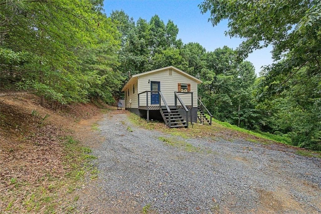 3 bedroom, 1 bathroom, 640 sq ft single family residence for sale at 211 John White Road, Resaca, GA 30735 — photo 5
